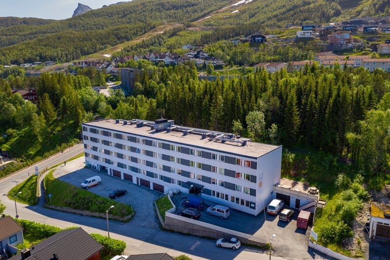 Fjellveien bolig Narvik hybel leilighet drone ute