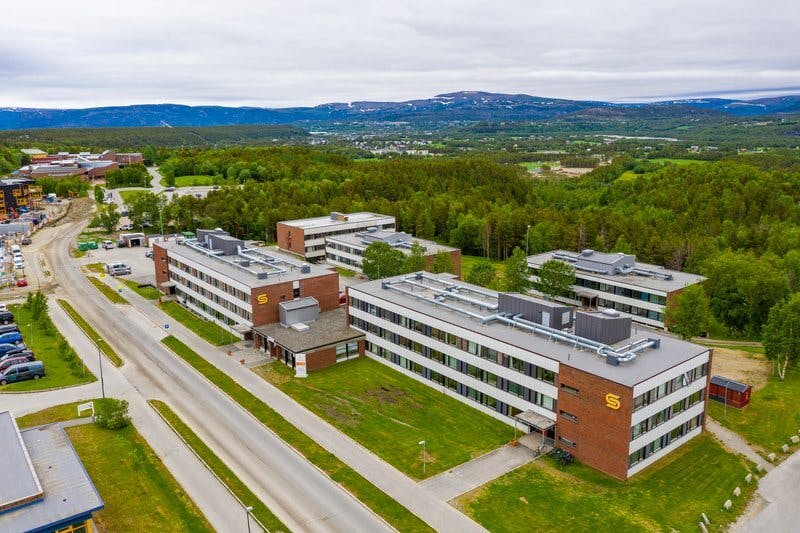 Nyland bolig Alta hybel leilighet kollektiv ute drone 2