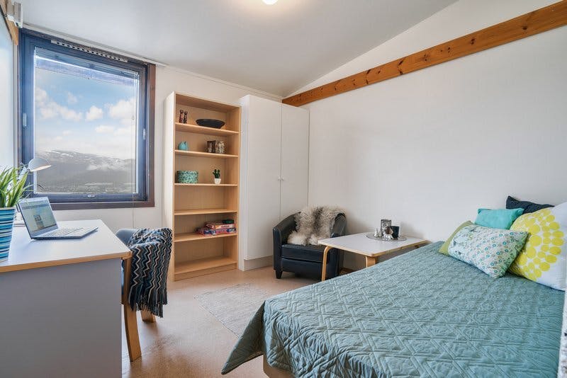 Ovre breivang bolig Tromso hybel seng