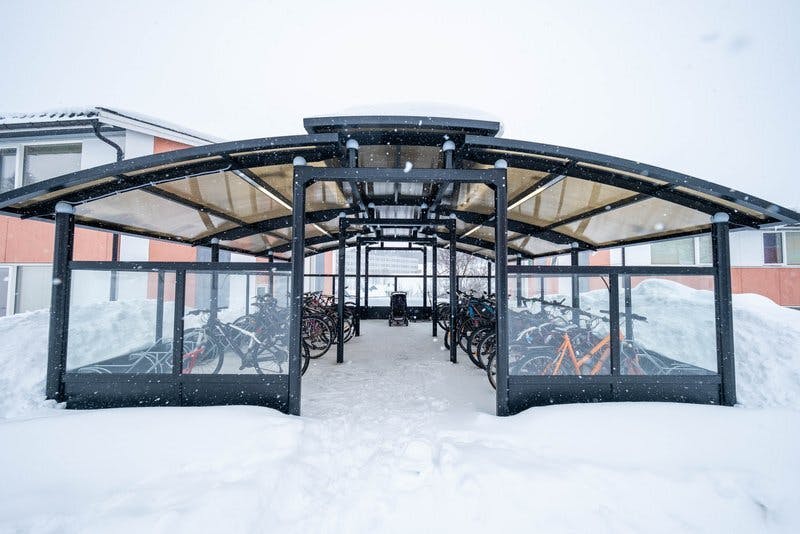 Storskogasen bolig Tromso ute sykkelparkering